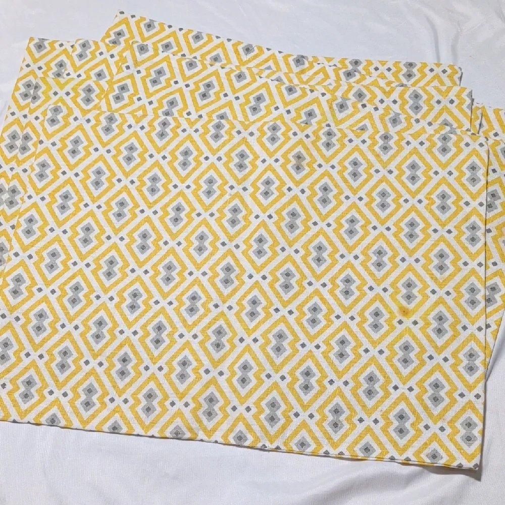 Yellow and Gray Geometric Patterned Fabric Set of 6